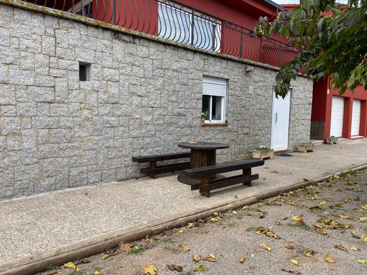 Vilafant Les Oliveres - Casa- Apartament מראה חיצוני תמונה